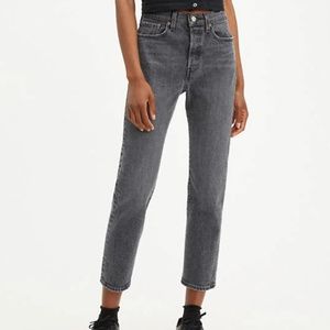 Levis Wedgie fit